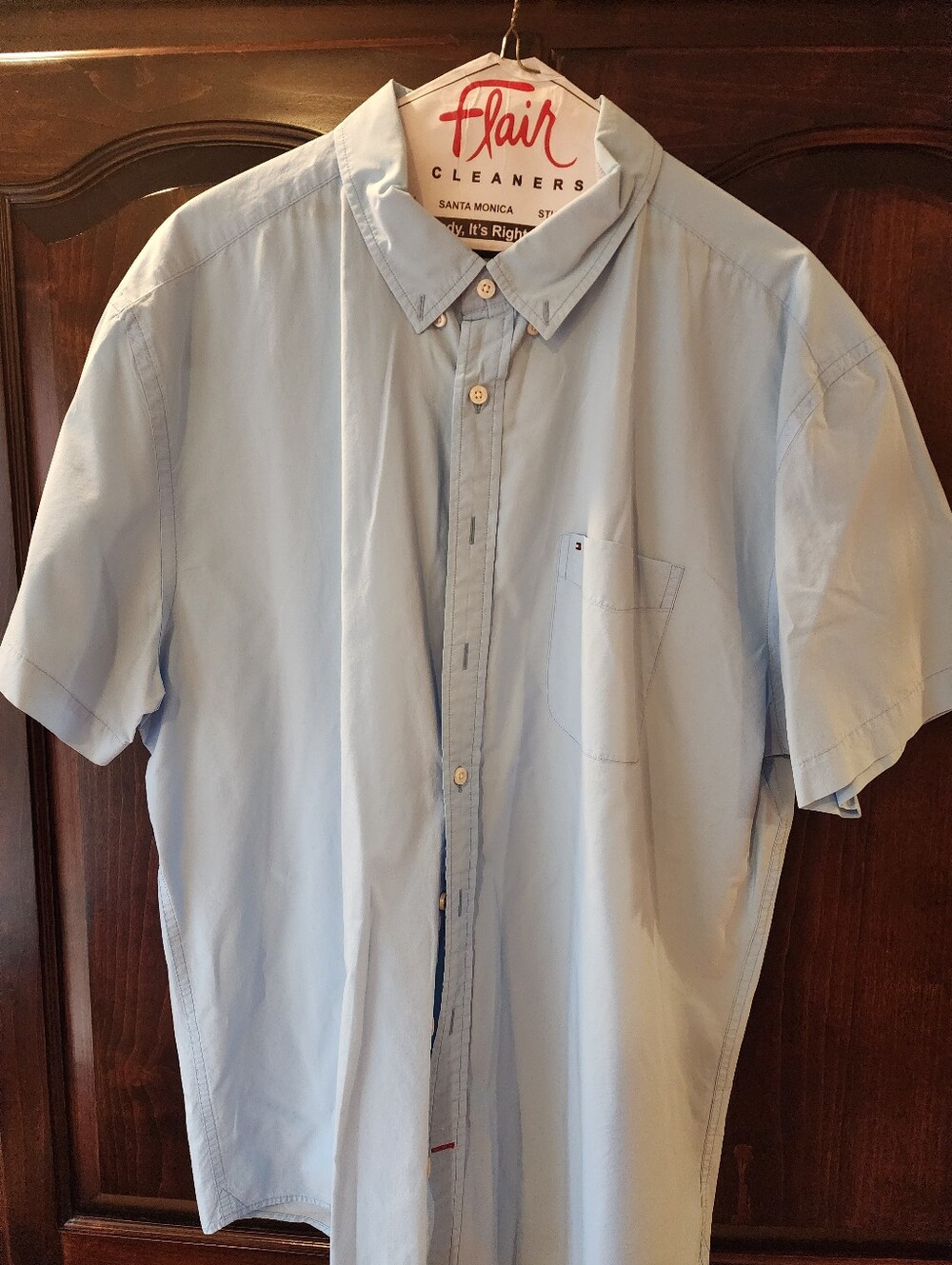 LOT OF 2 TOMMY HILFIGER MENS SUMMER SHIRTS